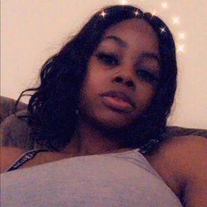 Meet your Posher, Jasmine